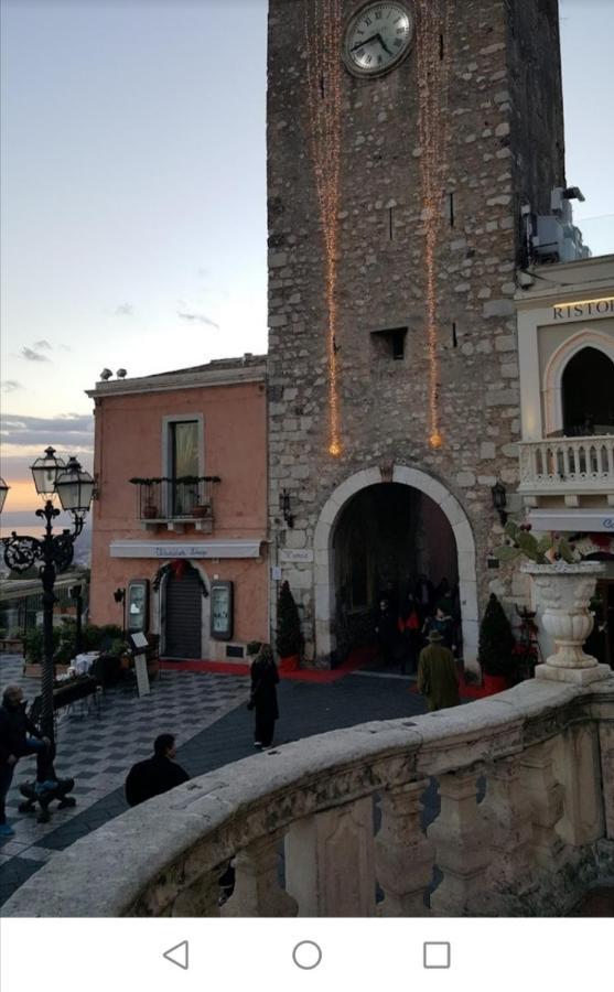 Al Teatro Antico Rooms&House Taormina Esterno foto