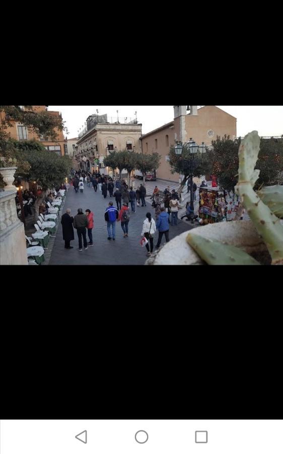 Al Teatro Antico Rooms&House Taormina Esterno foto